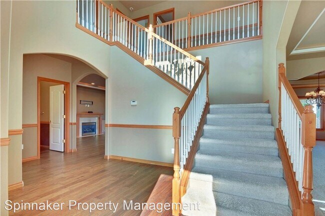 Building Photo - 4 br, 3 bath House - 14605 153rd St E