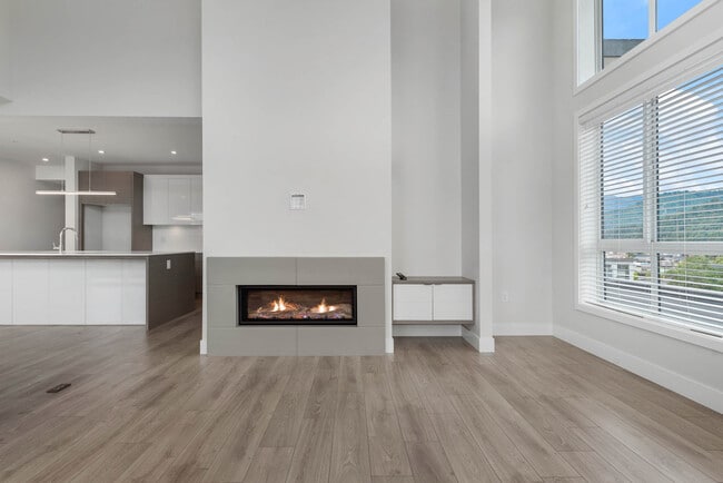 Photo du bâtiment - 45500-45500 Market Way