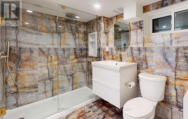 Building Photo - 22 Pitt Ave