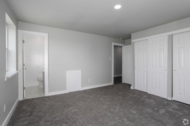 Building Photo - 3241 Hulmeville Rd