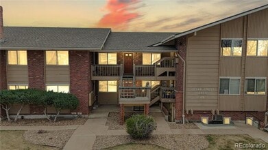 Building Photo - 4955 Moorhead Ave