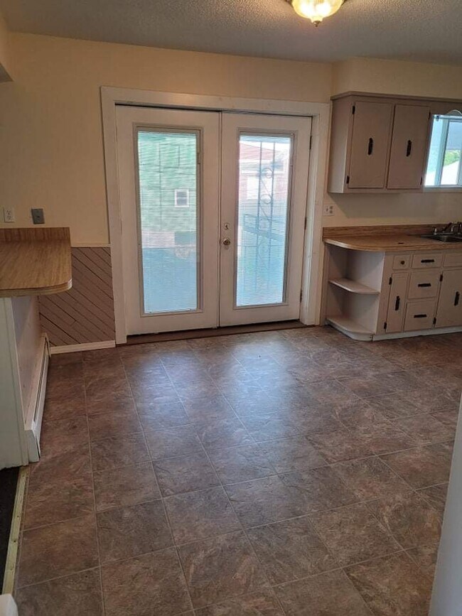 251 Main St Unit 201, Madawaska, ME 04756 251 Main St Madawaska, ME