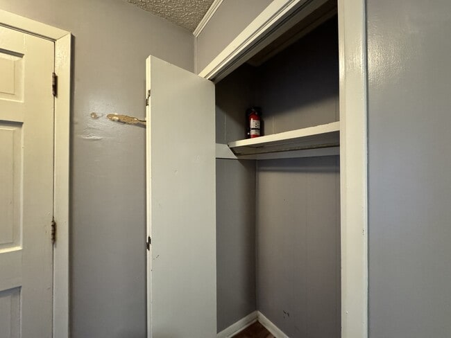 Building Photo - 203 E John Sims Pkwy