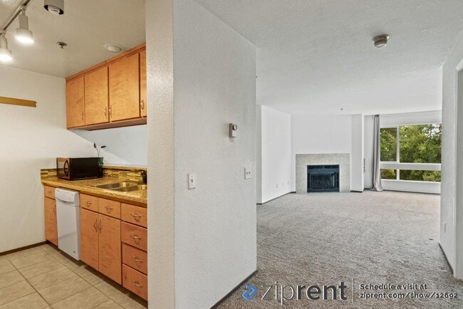 Foto del edificio - 1271 Poplar Ave