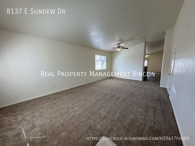 Building Photo - 8137 E Sundew Dr