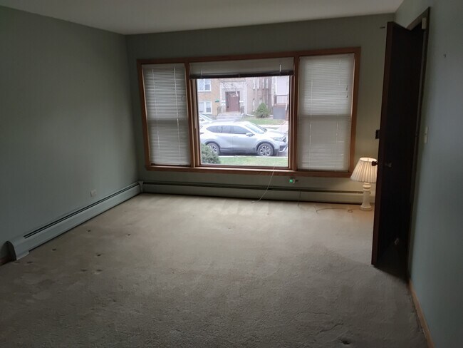 Foto del edificio - 2520 N Neva Ave