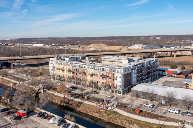 Aerial Photo - Front Street Lofts