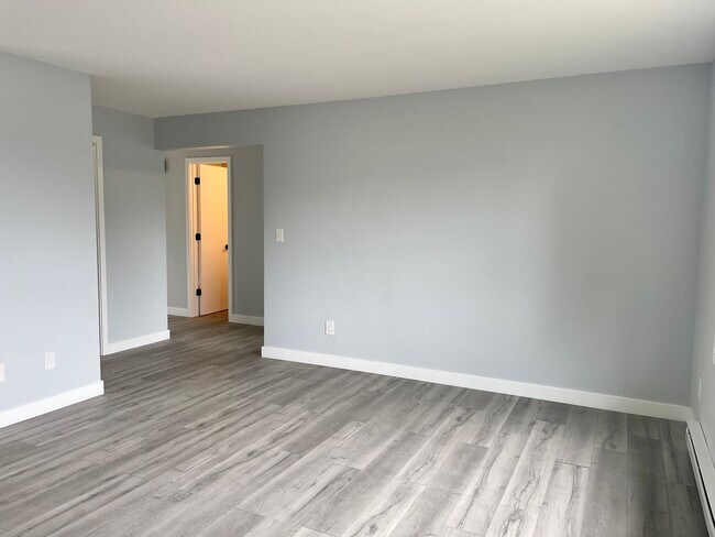 Foto del edificio - 2 Bedroom, 2 Bathroom + Den Ballard Duplex!