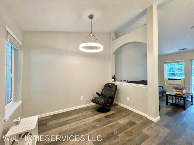 Building Photo - 2 br, 2 bath House - 12123 NE 172nd Pl Uni...