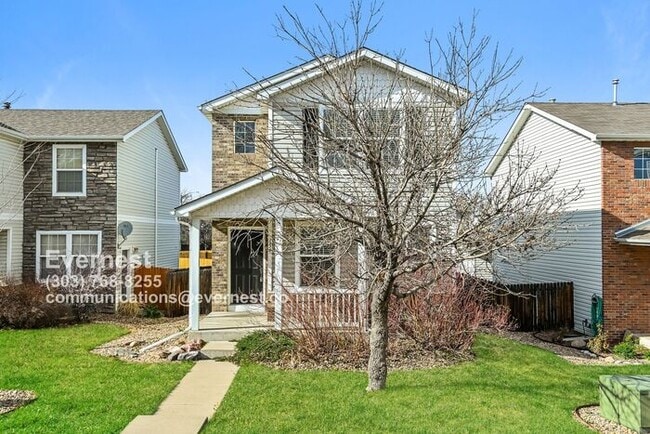 Foto del edificio - Beautiful 3-Bedroom Home with Modern Comfo...