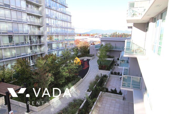 Building Photo - The Grand Apartment For Rent 706-5599 Coon...