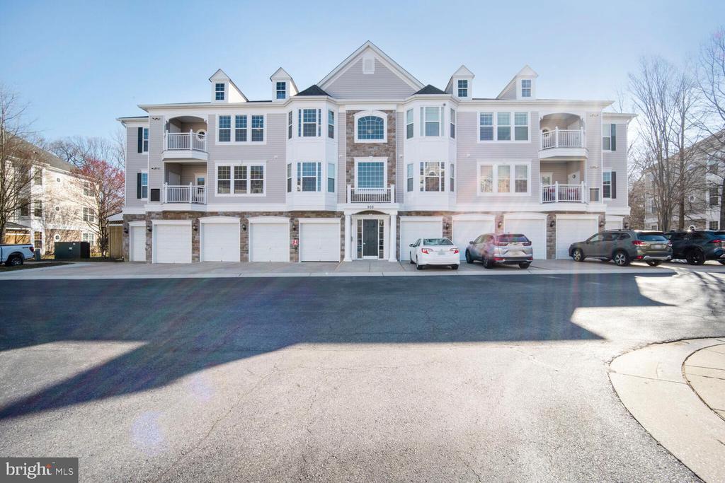Foto principal - 903 Noah Winfield Terrace