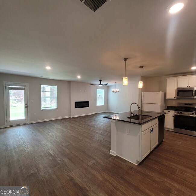 Foto del edificio - 220 River Meadow Dr