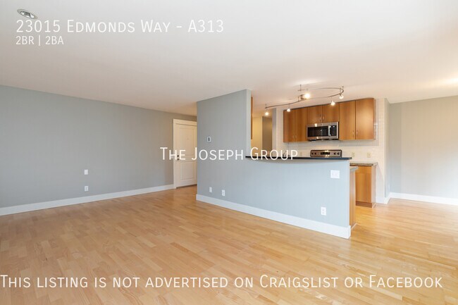 Building Photo - Gorgeous 2 bed/1.75 bath in Edmonds!