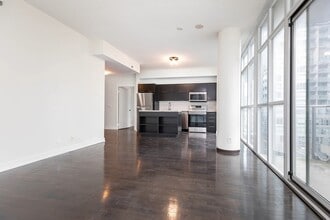 Building Photo - 21 Nelson St