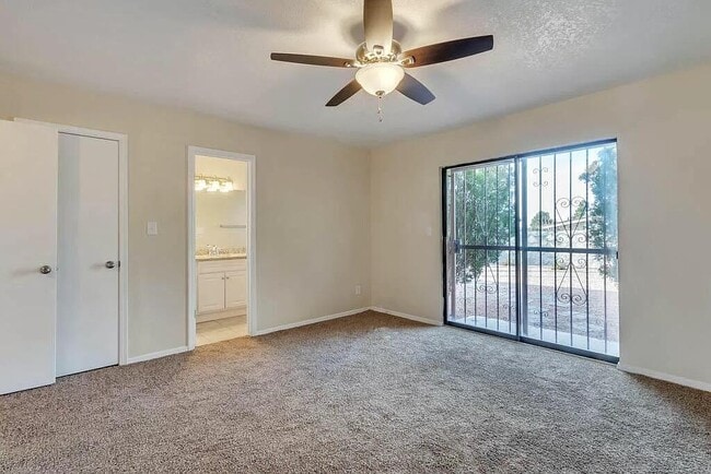 Building Photo - 11755 Trey Burton Dr