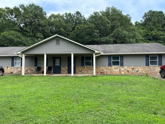 Foto del edificio - 2588 wren cir