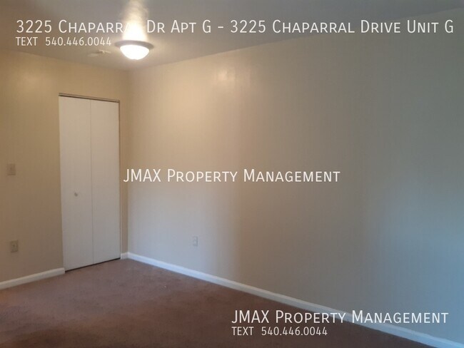 Foto del edificio - This Property has a No Security Deposit Op...