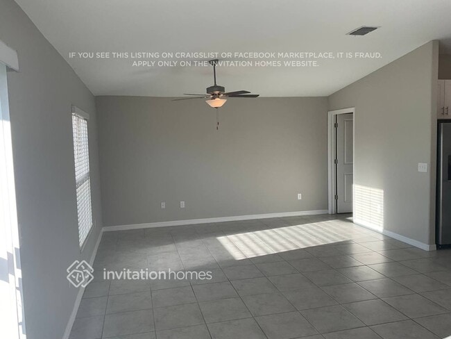 Building Photo - 1589 Blue Rose Dr