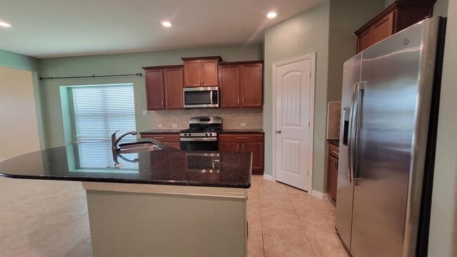 Building Photo - 386 Shale Cir