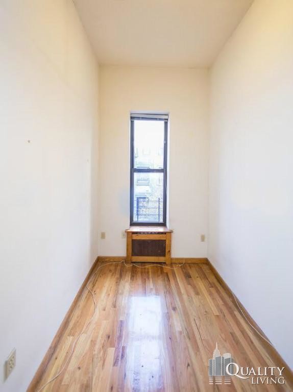 Building Photo - 107 W 74th St