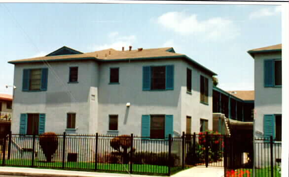 Foto principal - 11142-11144 S Inglewood Ave