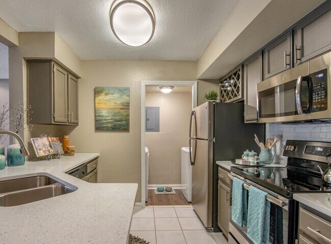 Foto del edificio - 2601 Preston Road Apt #CL119, Plano, TX 75...