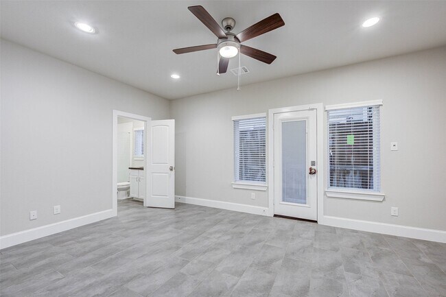 Foto del edificio - 253 W 27th St