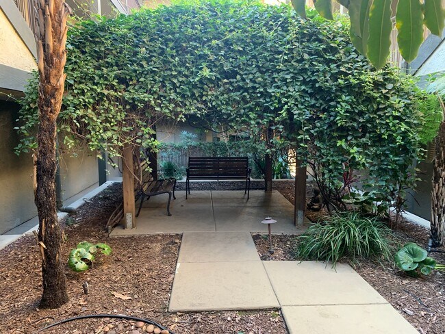 Foto del edificio - 4521 55th St