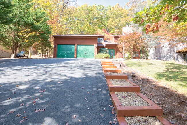 Foto del edificio - 175 Quarry Ln