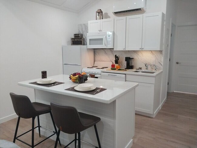 Foto del edificio - 720 Pritchett Ln