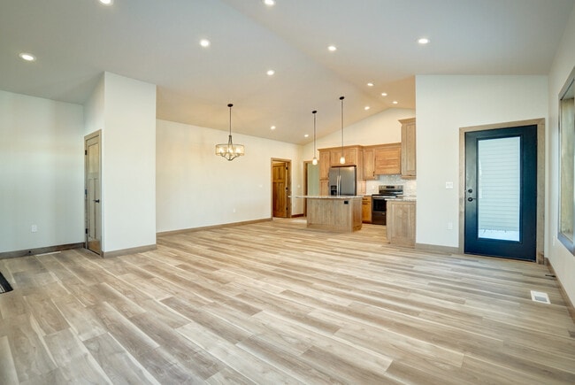 Living room - 223 Westmorland Dr
