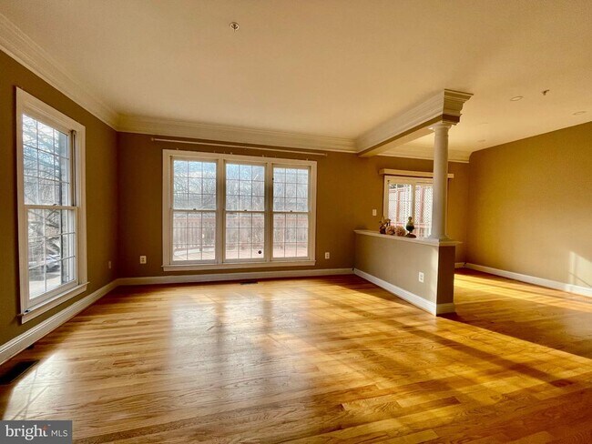 Foto del edificio - 1030 Grand Oak Way