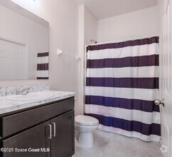 Building Photo - 560 Remington Green Dr SE