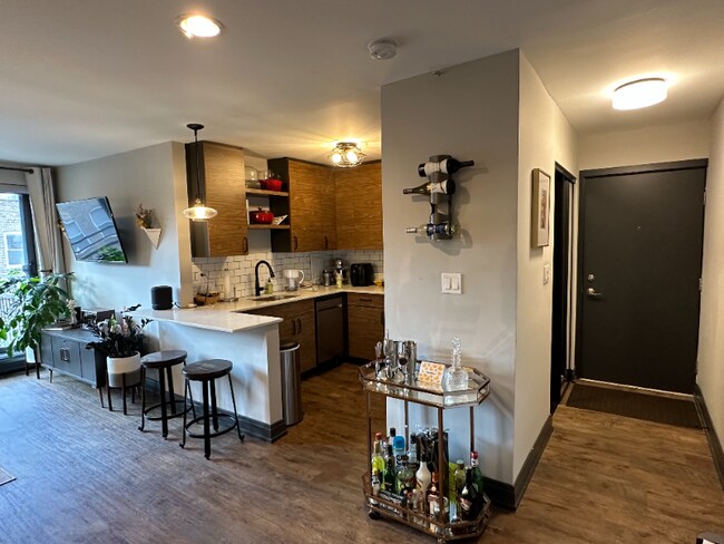 Foto del edificio - 512 W Wrightwood Ave