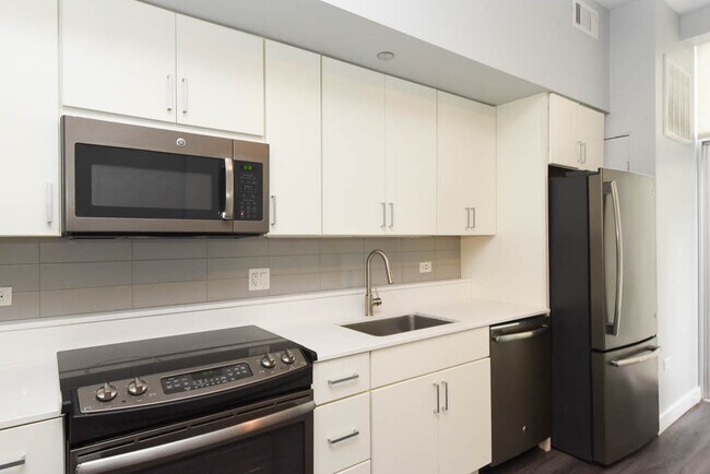 Foto del edificio - 4334 N Hazel St