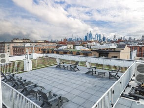 Building Photo - Madison Square