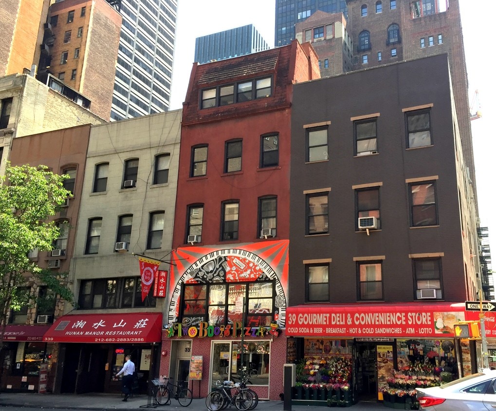 Building Photo - 337 Lexington Ave