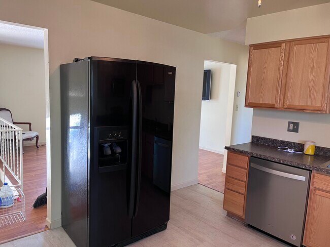 Foto del edificio - 3970 Lardner Ln