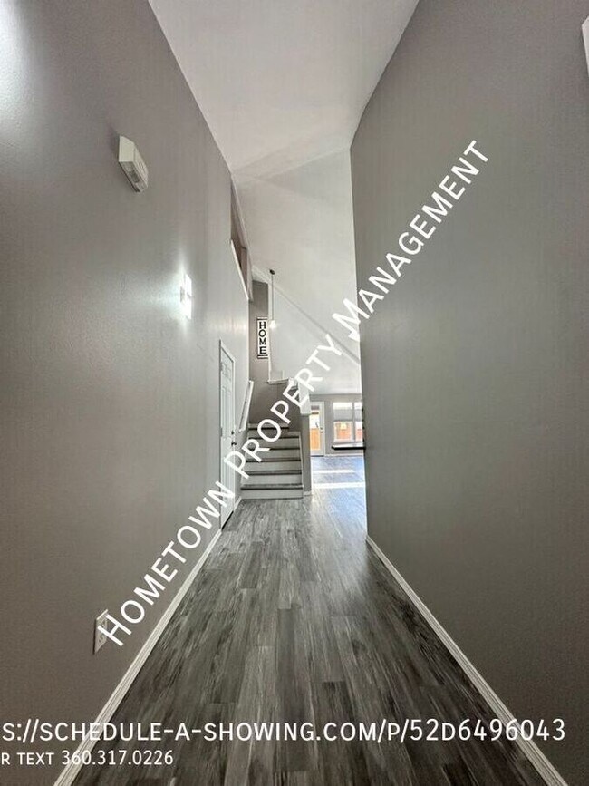 Foto del edificio - 5036 Chambers Creek Loop SE