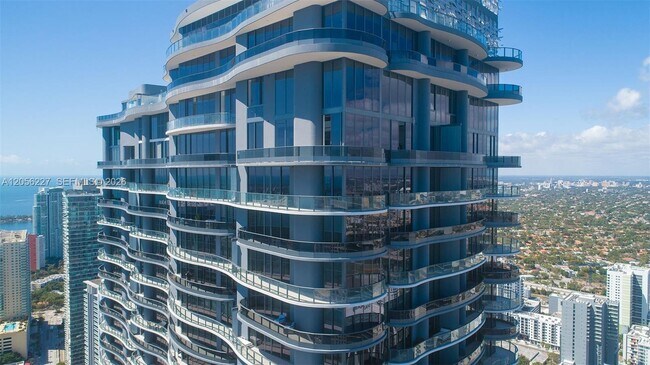 Foto del edificio - 1000 Brickell Plaza