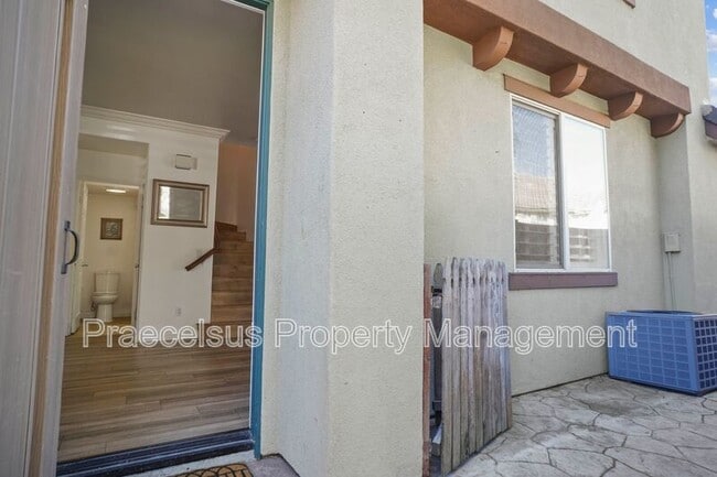 Building Photo - 1857 Monaco Dr