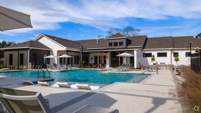 Pool & Outdoor Lounge Area - The Flats at East Bay