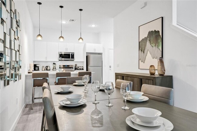 Foto del edificio - 396 Famagusta Dr