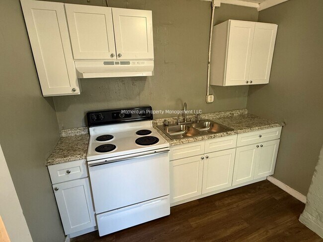 Foto del edificio - 1/1 Ybor Cottage- Move in Ready