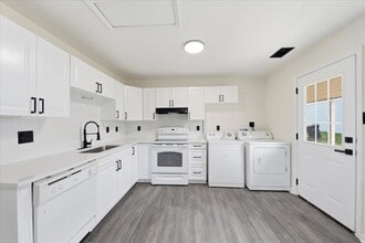 Building Photo - 6128 Red Bank Rd