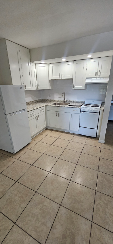 Foto principal - 720 7th Ave N