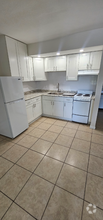 Building Photo - 720 7th Ave N