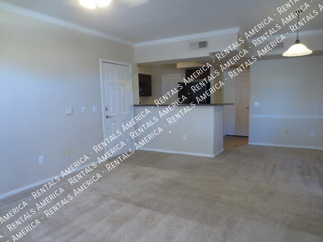 Building Photo - 15095 N Thompson Peak Pkwy