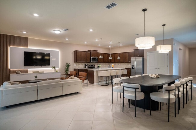 Building Photo - 16368 St Kitts Cir